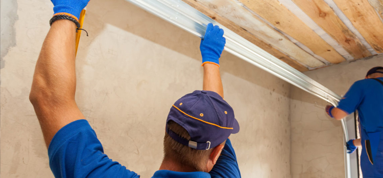 commercial overhead garage door repair in Santa Clarita